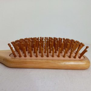 Cepillo de bambú para el pelo – Cuadrado